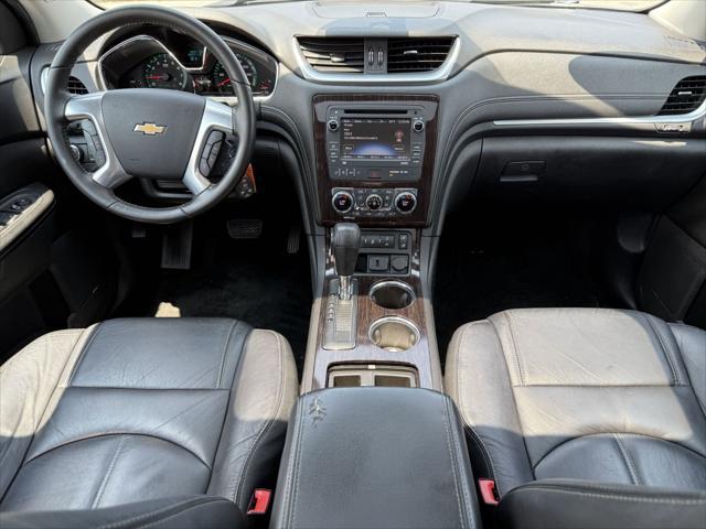 used 2015 Chevrolet Traverse car, priced at $9,998