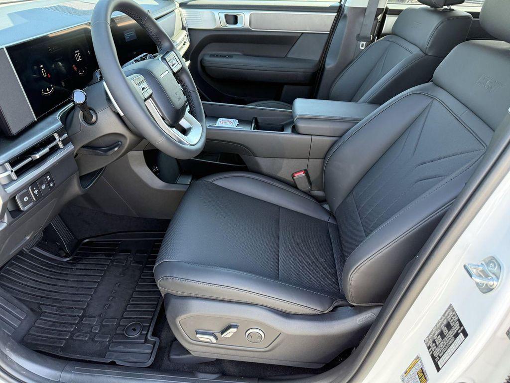 new 2025 Hyundai Santa Fe car, priced at $37,007