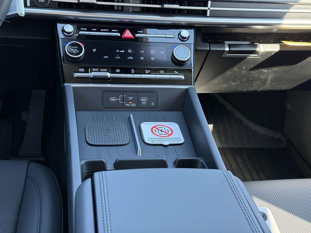 new 2025 Hyundai Santa Fe car, priced at $37,007