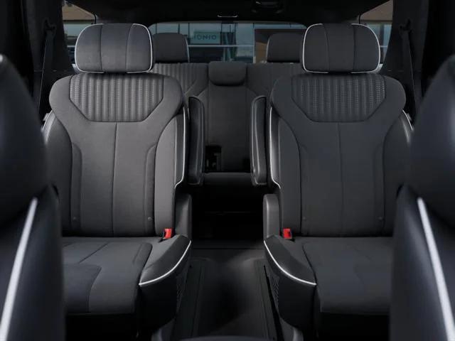 new 2025 Hyundai Palisade car, priced at $51,423