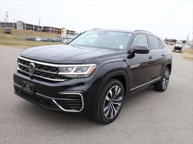 used 2022 Volkswagen Atlas Cross Sport car, priced at $36,511