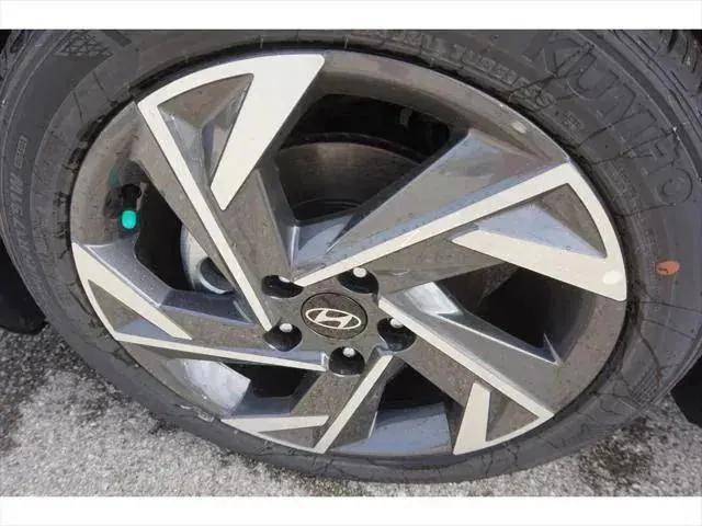 new 2025 Hyundai Elantra car, priced at $24,860