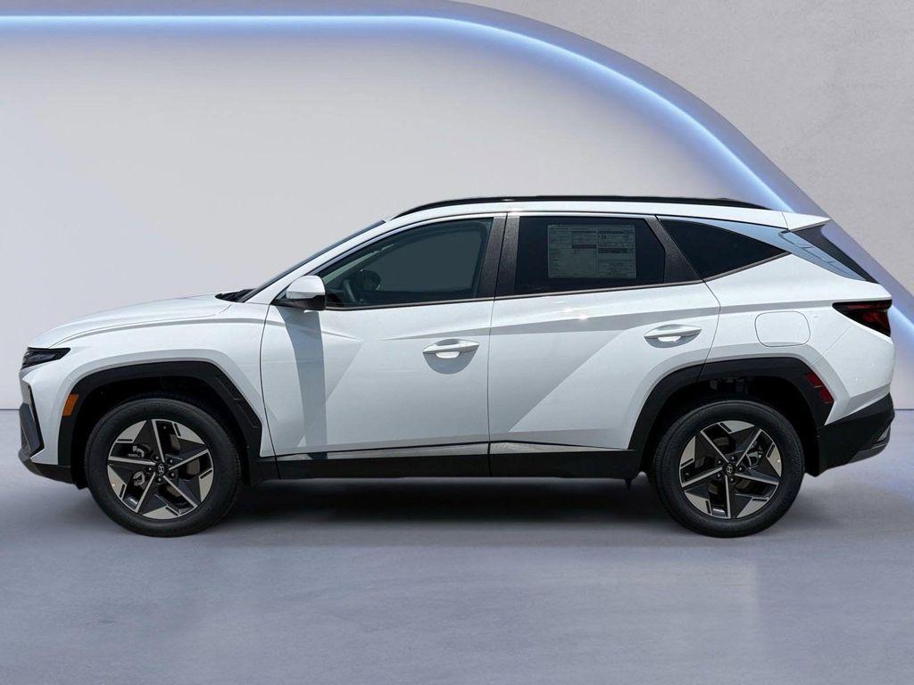 new 2025 Hyundai Tucson car, priced at $33,516