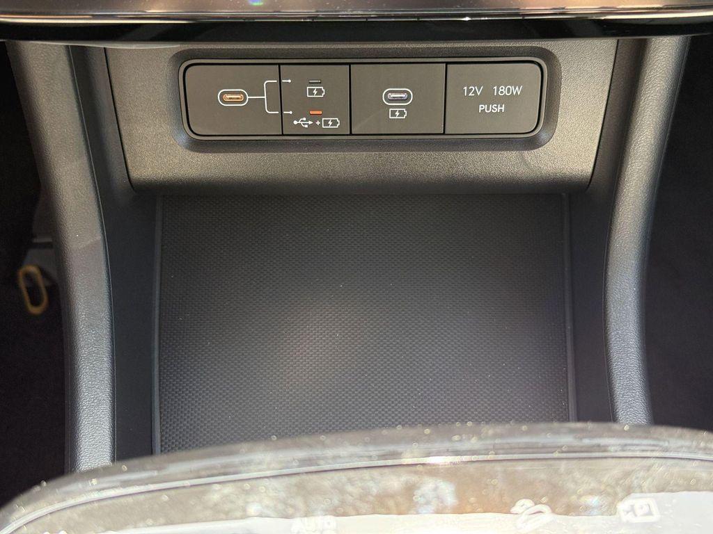 new 2025 Hyundai TUCSON Hybrid car, priced at $34,145