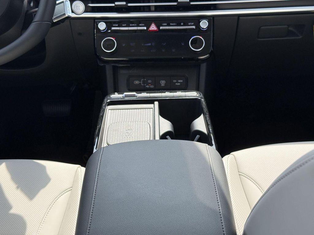 new 2025 Hyundai TUCSON Hybrid car, priced at $34,145