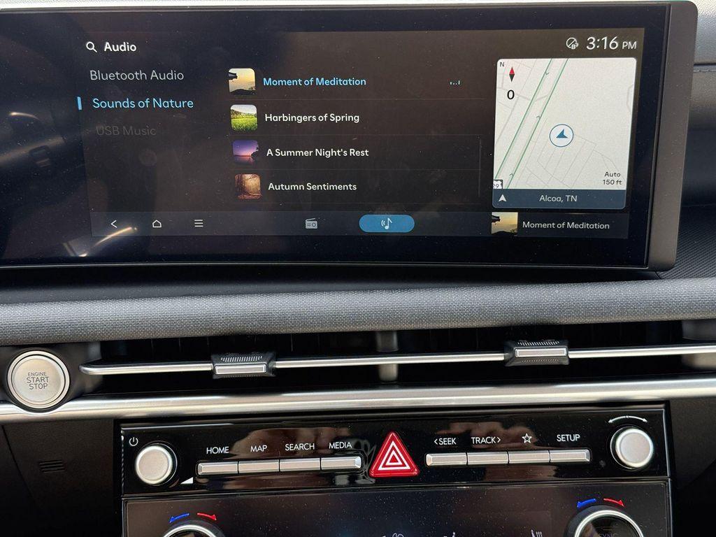 new 2025 Hyundai TUCSON Hybrid car, priced at $34,145