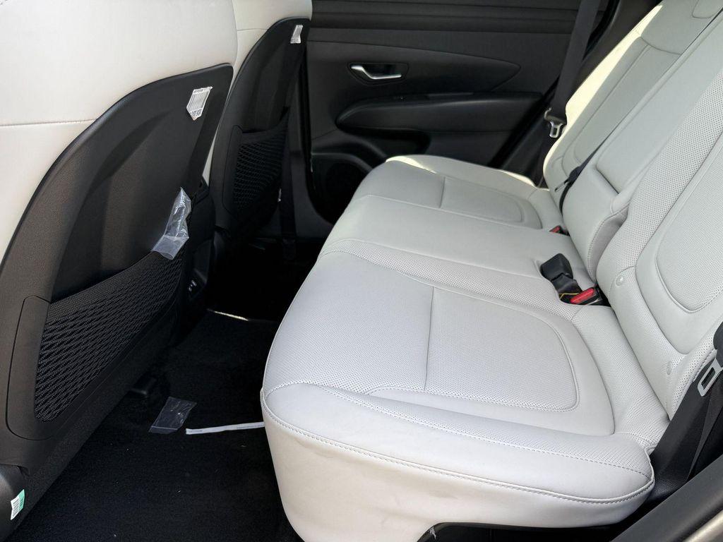 new 2025 Hyundai TUCSON Hybrid car, priced at $34,145