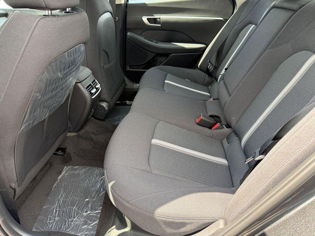 new 2025 Hyundai Sonata Hybrid car, priced at $30,842