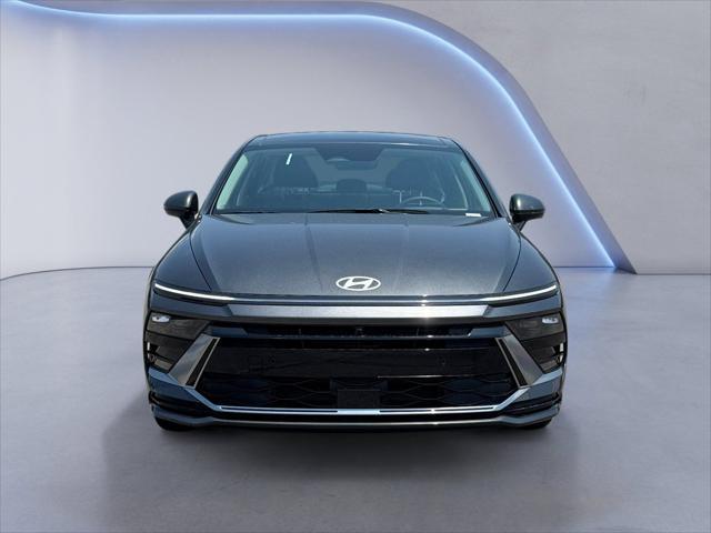 new 2025 Hyundai Sonata Hybrid car, priced at $37,043
