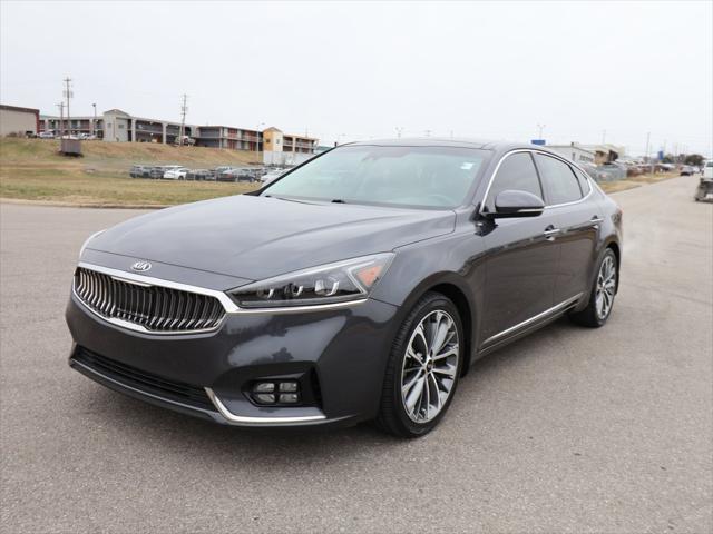 used 2019 Kia Cadenza car, priced at $23,386