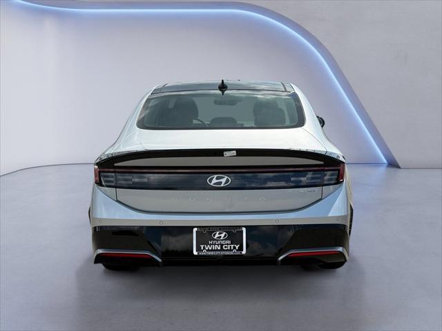 new 2025 Hyundai Sonata Hybrid car, priced at $37,043