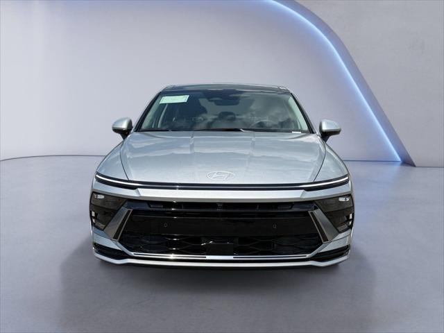 new 2025 Hyundai Sonata Hybrid car, priced at $37,043