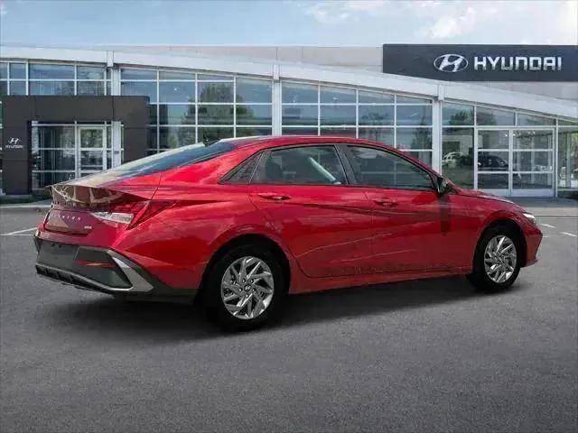 new 2025 Hyundai Elantra HEV car, priced at $27,305