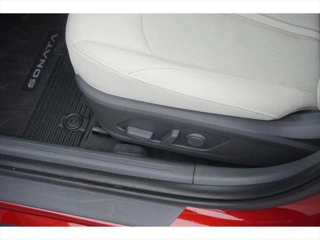 new 2025 Hyundai Sonata car, priced at $28,946