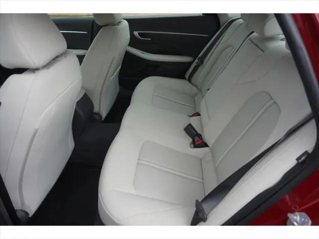 new 2025 Hyundai Sonata car, priced at $28,946