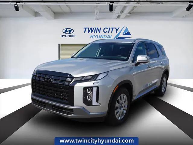 new 2025 Hyundai Palisade car, priced at $37,038