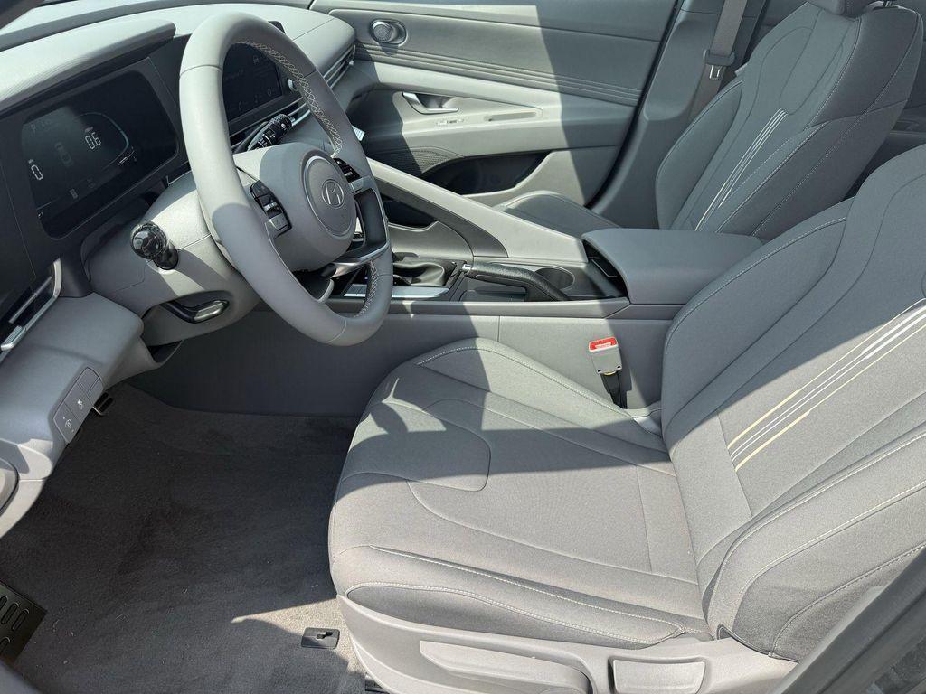 new 2025 Hyundai Elantra car, priced at $23,194