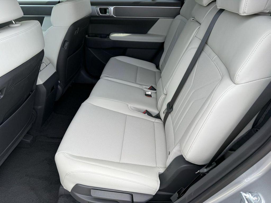 new 2025 Hyundai Santa Fe car, priced at $35,128