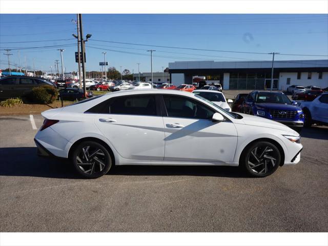 new 2025 Hyundai Elantra car, priced at $27,735