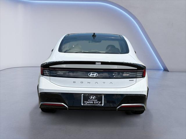 new 2025 Hyundai Sonata Hybrid car, priced at $37,387