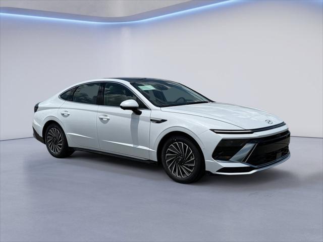 new 2025 Hyundai Sonata Hybrid car, priced at $37,387