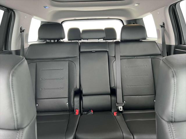 new 2025 Hyundai Santa Fe car, priced at $45,940