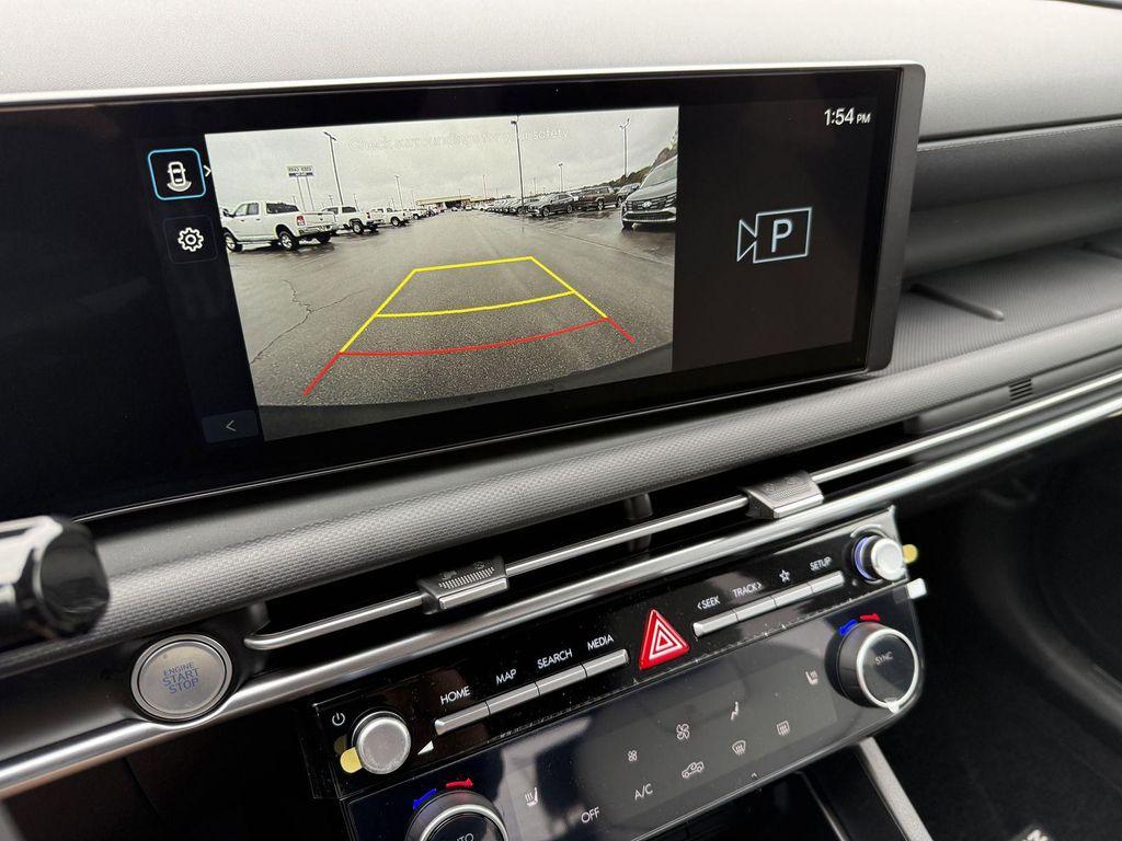 new 2026 Hyundai SANTA CRUZ car, priced at $32,075