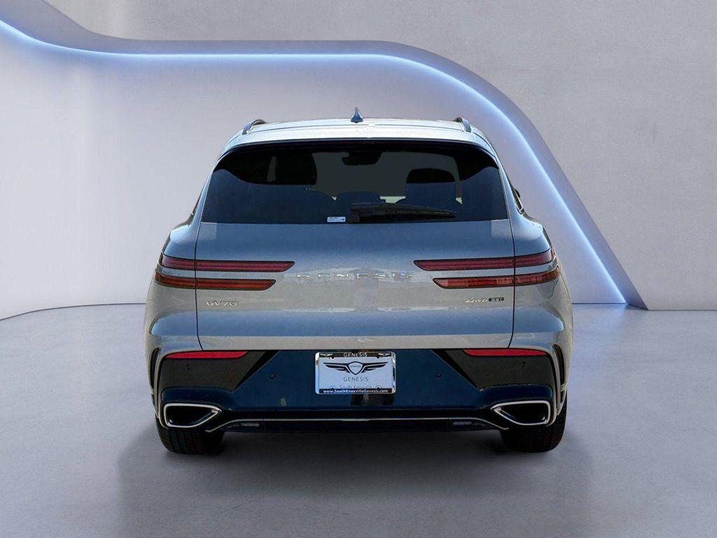 new 2026 Genesis GV70 car