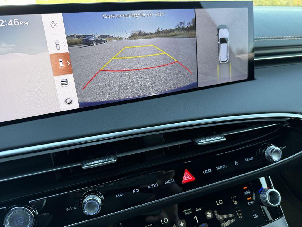 new 2026 Genesis GV70 car