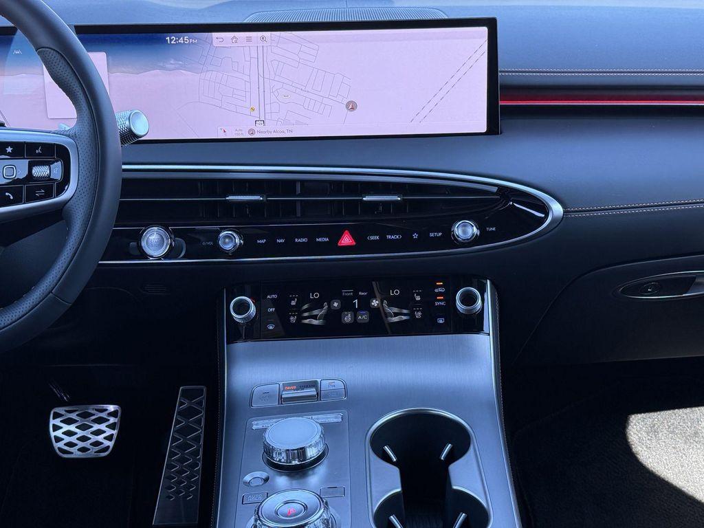 new 2026 Genesis GV70 car