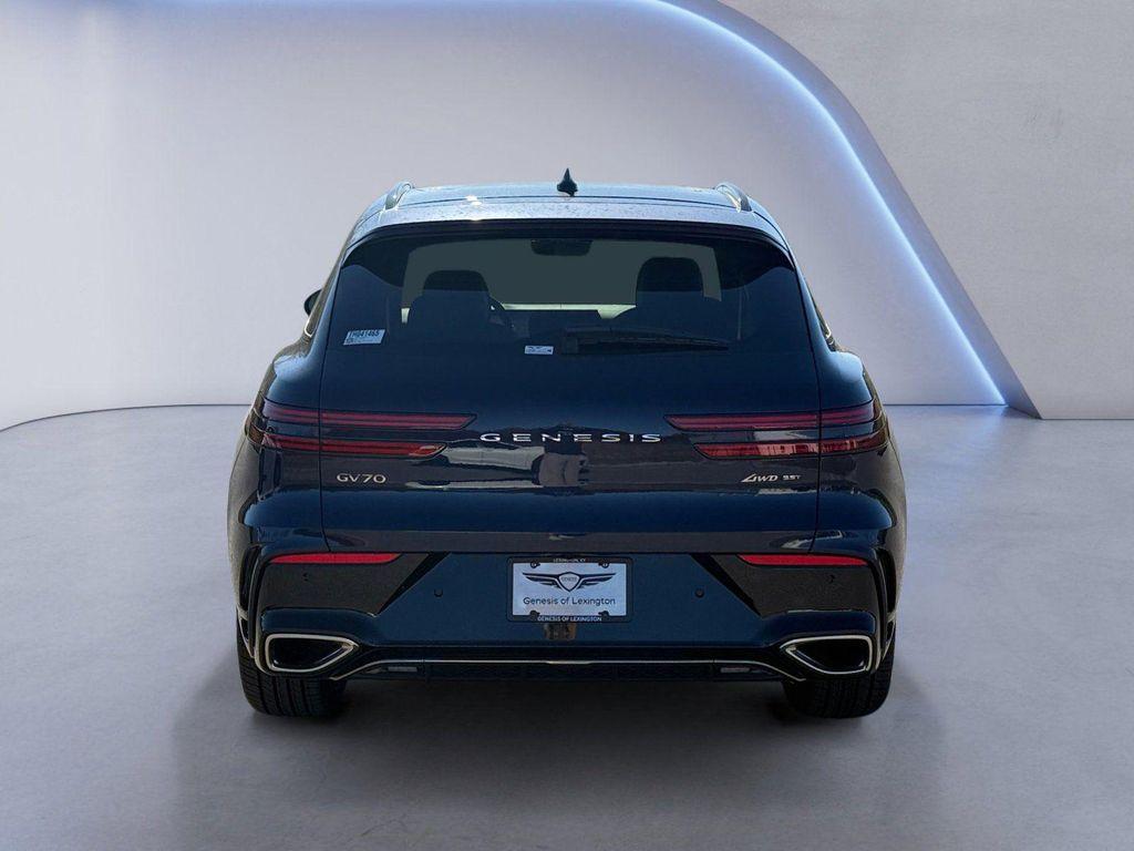 new 2026 Genesis GV70 car