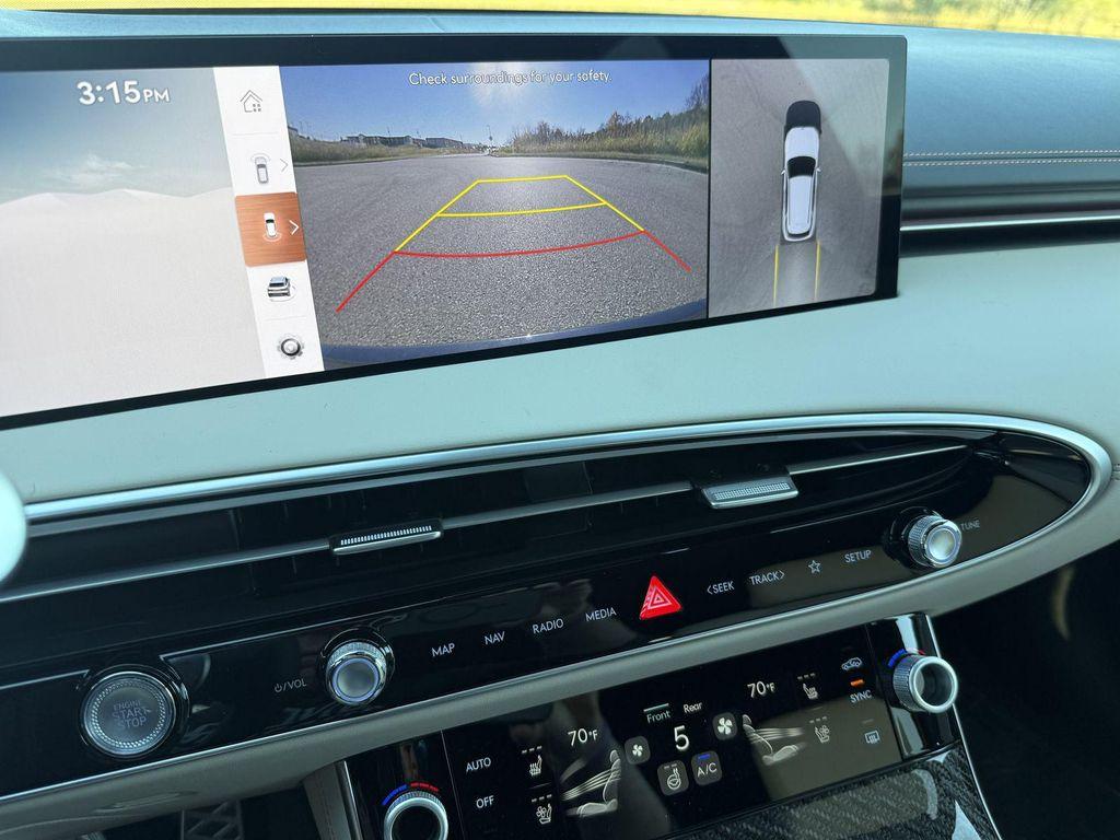 new 2026 Genesis GV70 car