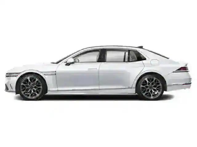 new 2025 Genesis G90 car