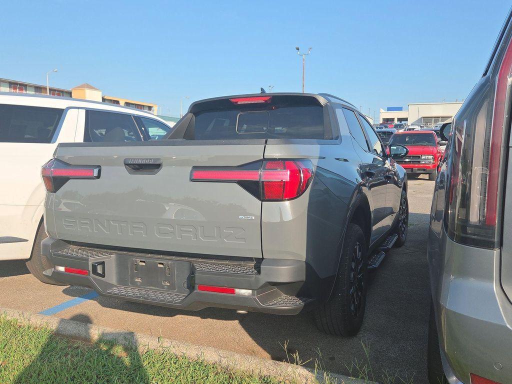 used 2023 Hyundai SANTA CRUZ car, priced at $25,798