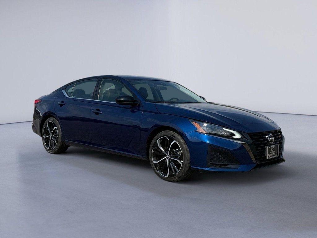 used 2024 Nissan Altima car, priced at $25,146
