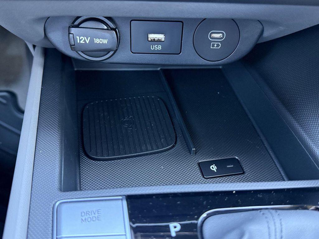 new 2025 Hyundai Elantra car, priced at $25,773