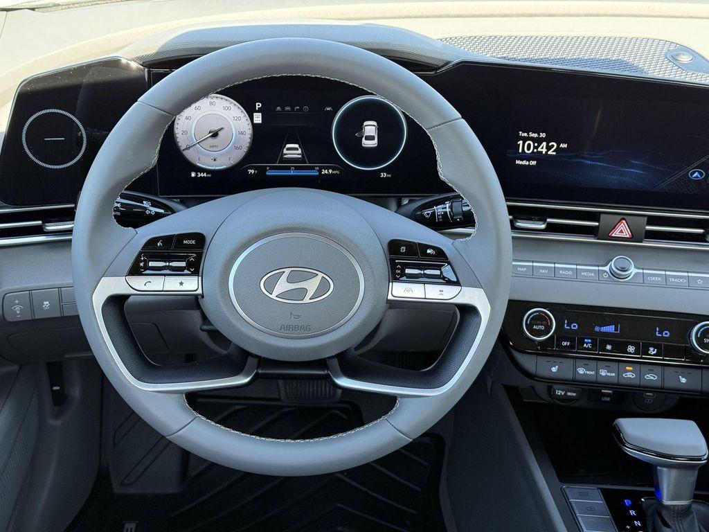 new 2025 Hyundai Elantra car, priced at $25,773