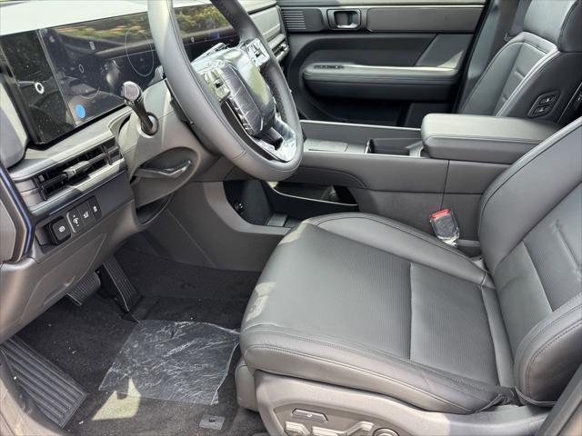 new 2025 Hyundai SANTA FE HEV car, priced at $45,233