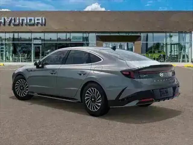 new 2025 Hyundai Sonata Hybrid car, priced at $36,860