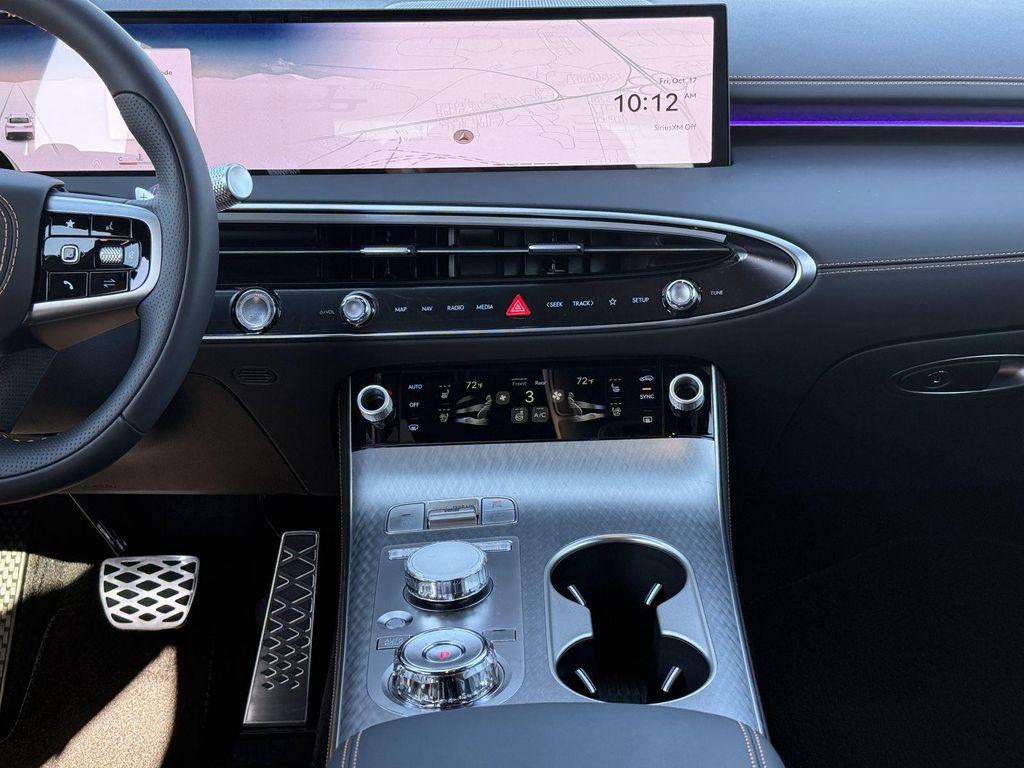 new 2026 Genesis GV70 car