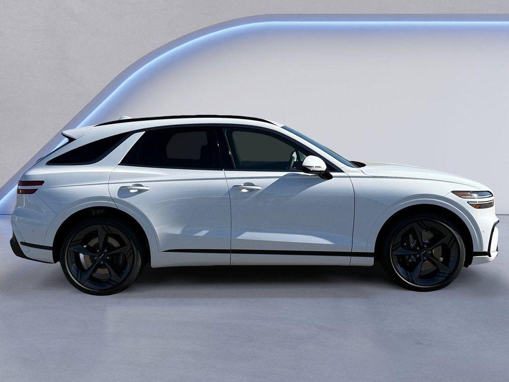 new 2026 Genesis GV70 car