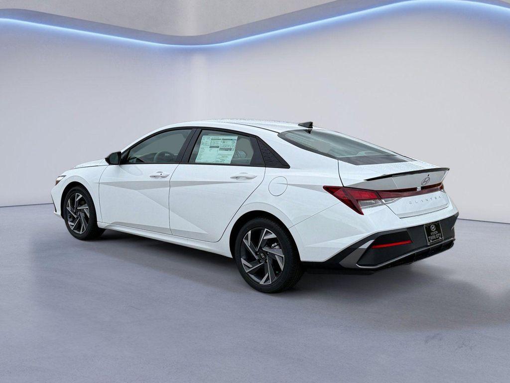 new 2025 Hyundai Elantra car, priced at $23,235
