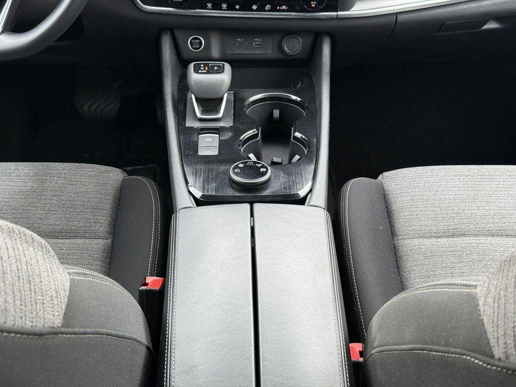 used 2023 Nissan Rogue car, priced at $24,159