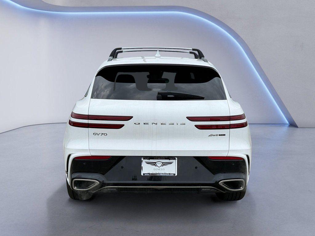 new 2026 Genesis GV70 car