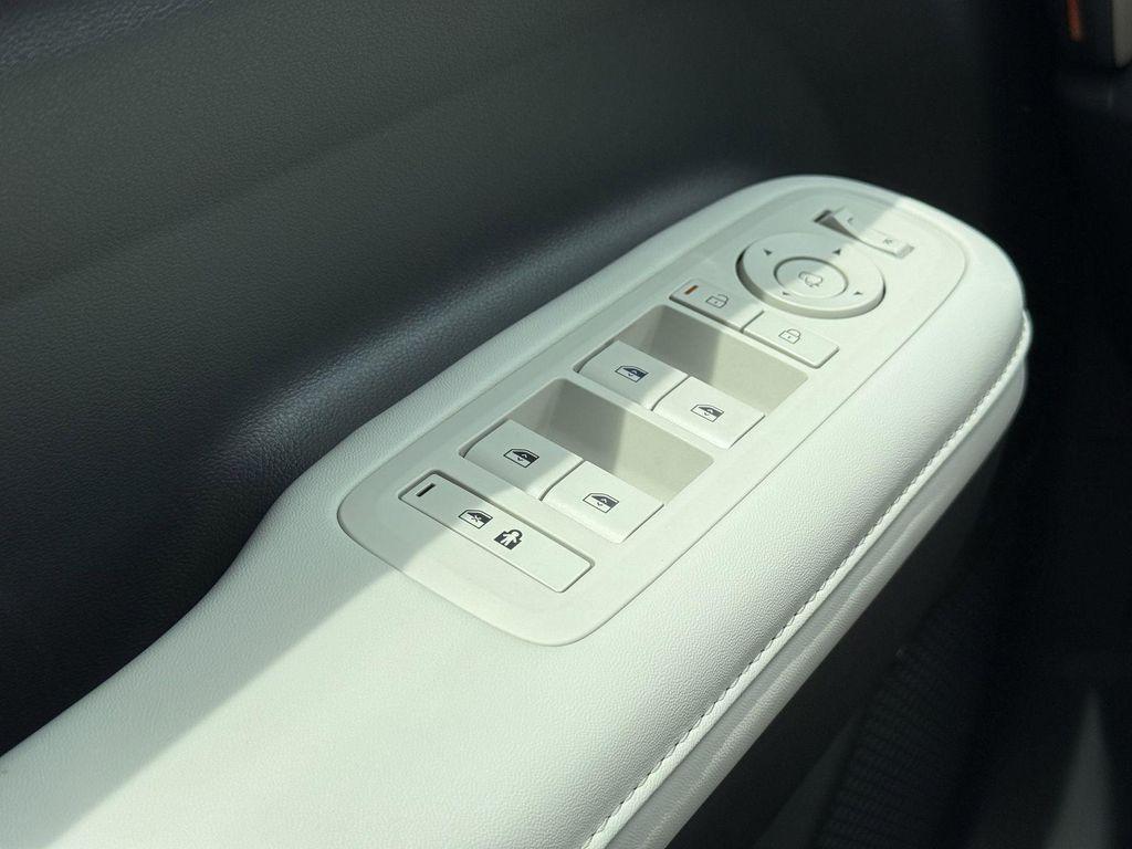 new 2025 Hyundai SANTA FE HEV car, priced at $43,523