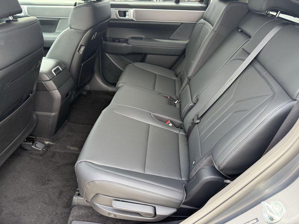 new 2025 Hyundai Santa Fe car, priced at $37,474