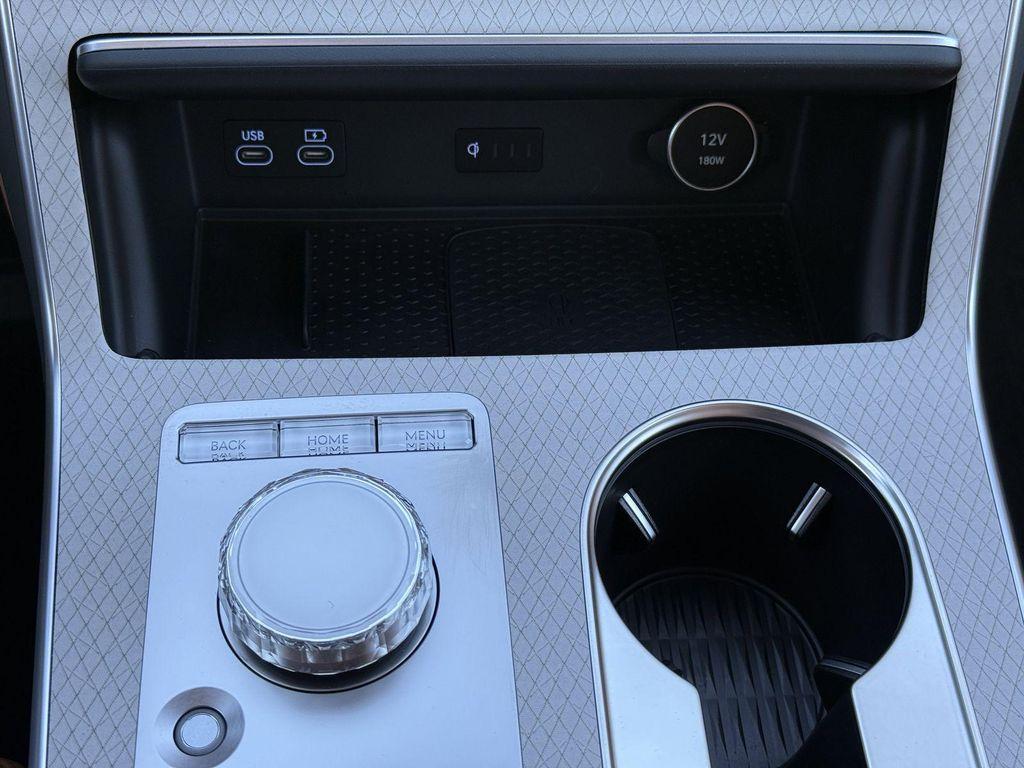 new 2026 Genesis GV80 car