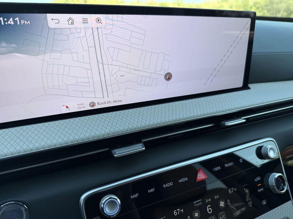 new 2026 Genesis GV80 car