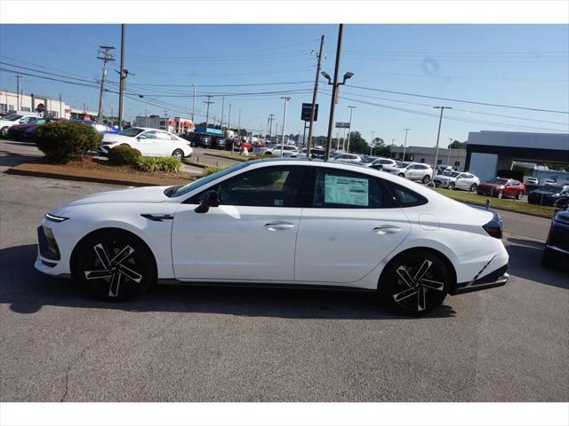 new 2024 Hyundai Sonata car, priced at $35,504