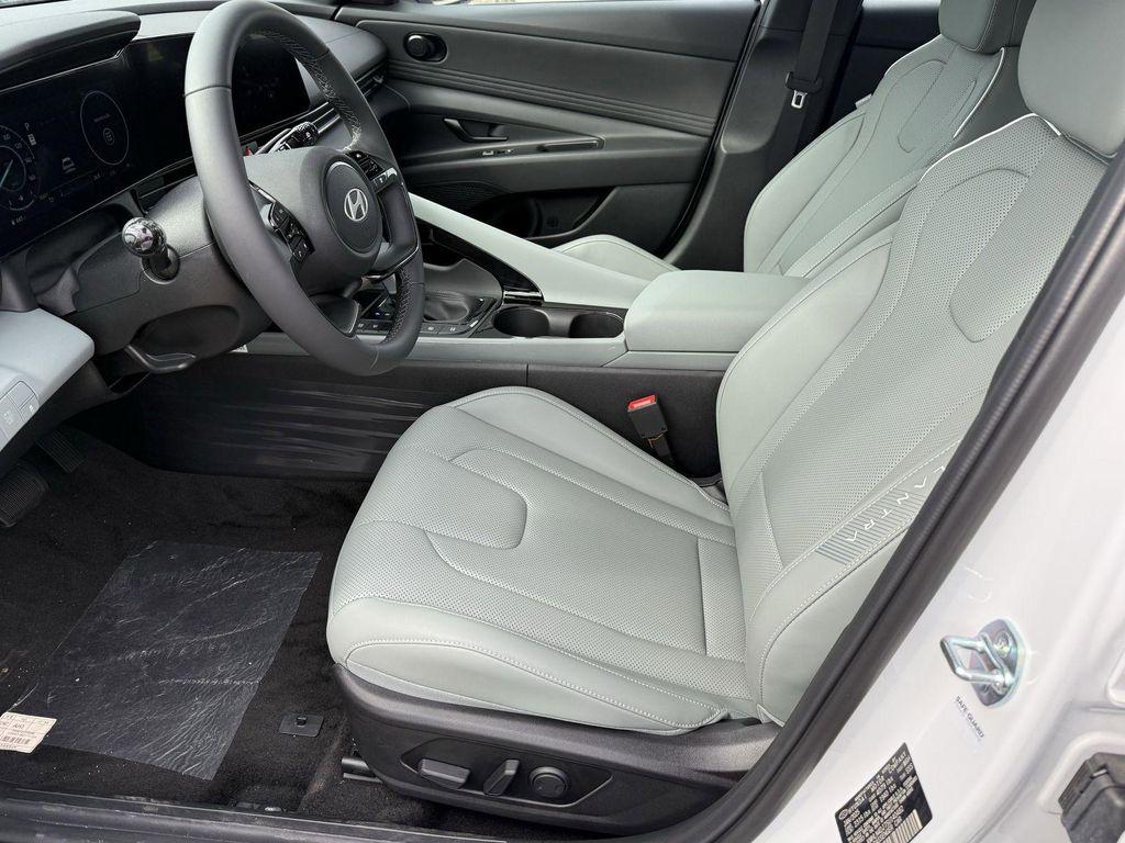 new 2025 Hyundai ELANTRA HEV car, priced at $27,121